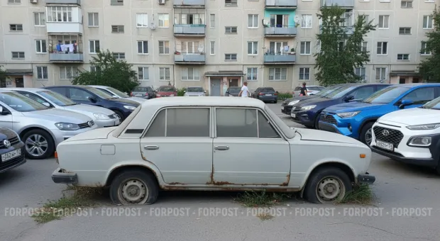Новости Севастополя - Замглавы ВГА Херсонской области Стремоусов получил в Крыму российский паспорт 