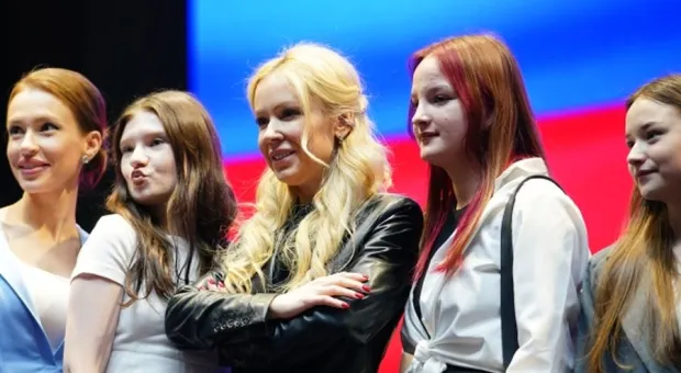 Новости России - Рисование — настоящее спасение: каким видит Крым художник Евгений Бадусев