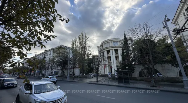 Новости Севастополя - Над Севастополем поднимается столб чёрного дыма 