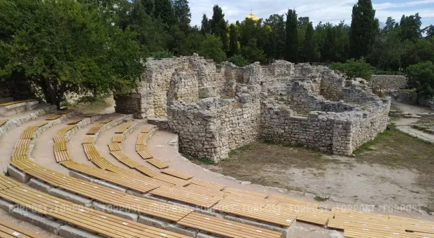 Новости Севастополя - Так почему недоплачивают педагогам Севастополя