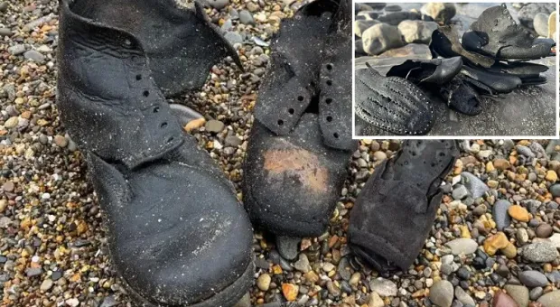 Мировые новости - Пятница 16:00. Прямой эфир «На троих». Вода по графику/ЖКУ-тарифы вверх/(Не)детские новогодние забавы 