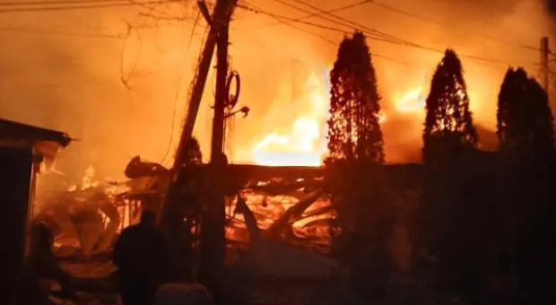 Новости России - Комета, пролетевшая мимо Земли, необычным образом скрылась от наблюдателей