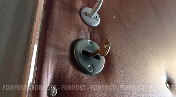 Новости Севастополя - У крымчанина во дворе по ошибке выросла 32-метровая вышка связи 