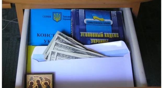 Новости Севастополя - Начальник Севастопольского порта предлагает ставить круизные лайнеры на места стоянки линкоров и крейсеров