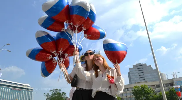 Новости Севастополя - Депутат должен уметь поставить себя на место людей, – Екатерина Бубнова