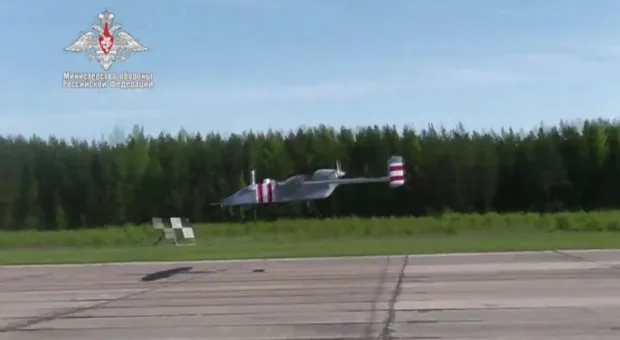 Новости Севастополя - Воспитывают пример и опыт, — Сергей Колбин об акции на площади Нахимова