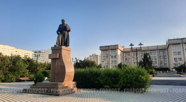 Новости Севастополя - Новый сквер на Северной стороне разваливается
