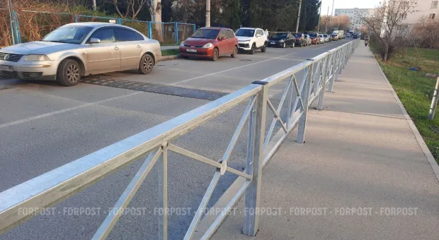 Новости Севастополя - На Учкуевке уже орудуют вандалы. Ограждать или нет?