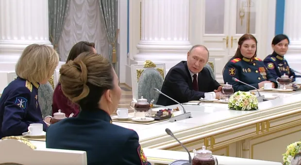 Новости России - Крымский регион принял основной удар беспилотников врага прошедшей ночью