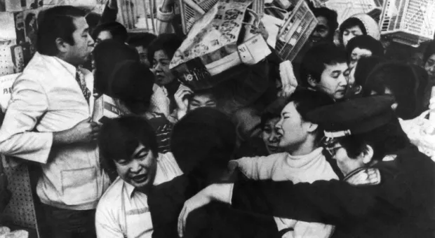 Мировые новости - Свитер Алексея Чалого стал музейным экспонатом