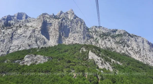 К популярным у туристов маршрутам горного Крыма снова открыли доступ 