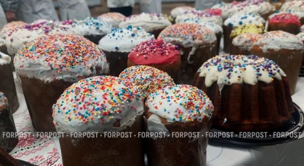 Коньяк, цукаты и фундук: какие куличи больше всего покупают в Крыму