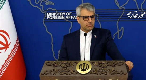 Мировые новости - «Качаем прессу»: вечные пробки, странная услуга в платёжках, спор о парковке на Парковой