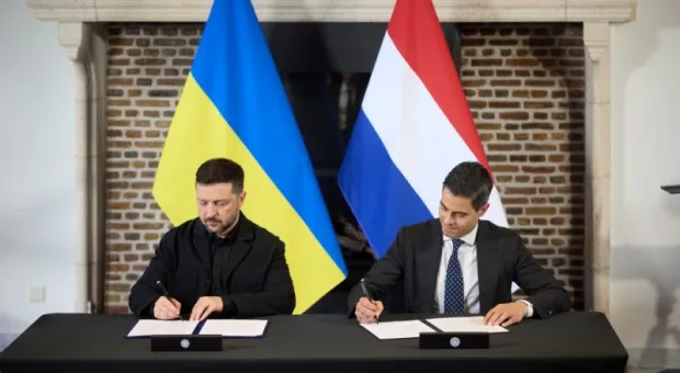 Мировые новости - Российские военблогеры не поверили в суицид лётчика «Воеводы»