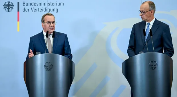 Мировые новости - Прямой эфир «ЕСТЬ ТЕМА». Станет ли семья из одного человека новой нормой российского общества?