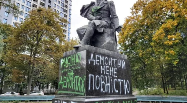 Мировые новости - В Севастополе проредили ларьки на проспекте Генерала Острякова 