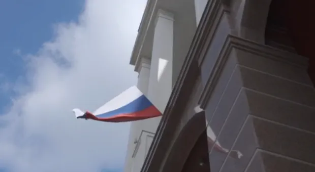 Новости Крыма - Производители смартфонов отказываются от карт памяти: названы главные причины
