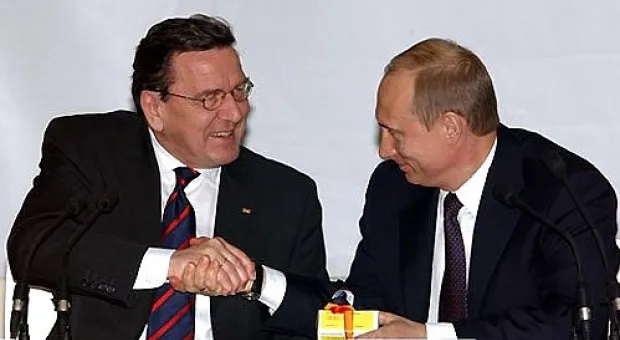 Новости Крыма - Киев «ударит» по России массовой выдачей украинских паспортов крымчанам
