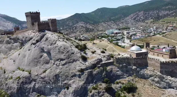 Новости Крыма - В Крыму охотник прокатил лесника на капоте и получил за это срок
