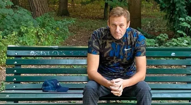 Навальный превращается из Ельцина в Ходорковского Навальный превращается из Ельцина в Ходорковского