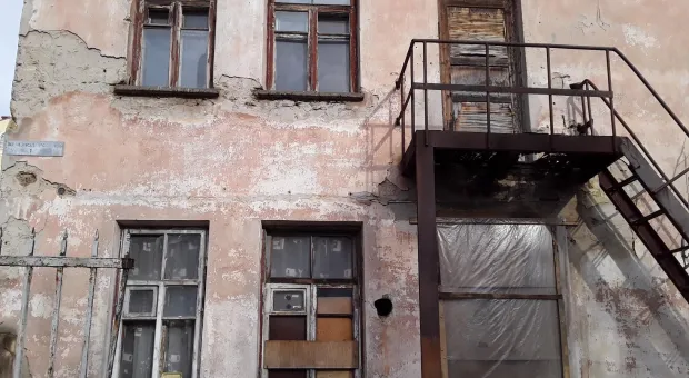 Аксенов обвинил в существовании «дома-призрака» в Симферополе «придурков»