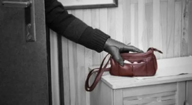 Новости Севастополя - В Севастополе спасатели тушили экстренно севший самолёт