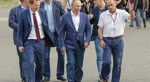 Новости Севастополя - Как 1 сентября встретили будущие строители и архитекторы Севастополя
