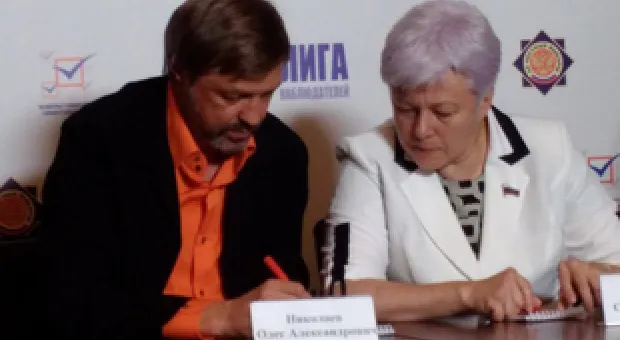 Новости Севастополя - После обработки первых бюллетеней на выборах губернатора Севастополя лидирует Овсянников (обновлено)
