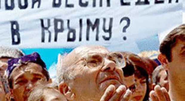 Мировые новости - Министр обороны похвалил солдата в розовых трусах