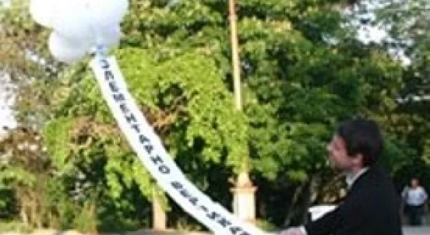 Новости Севастополя - В ходе круглого стола общественникам дали совет: чтоб попасть в новостные ленты, надо «повысить градус акций и не собачиться между собой»