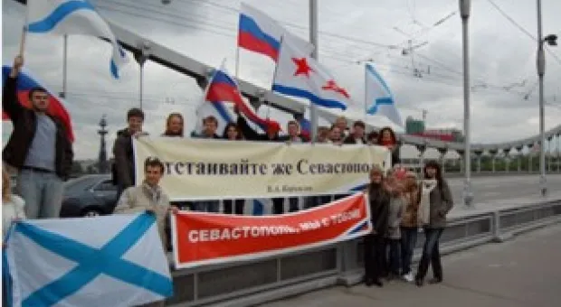 Новости Севастополя - Саратов не хочет видеть на «занимаемых должностях» некоторых чиновников и «решает» эти вопросы в Киеве
