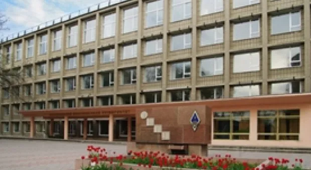 Мировые новости - Азаров: завод ядерного топлива можно построить за два года