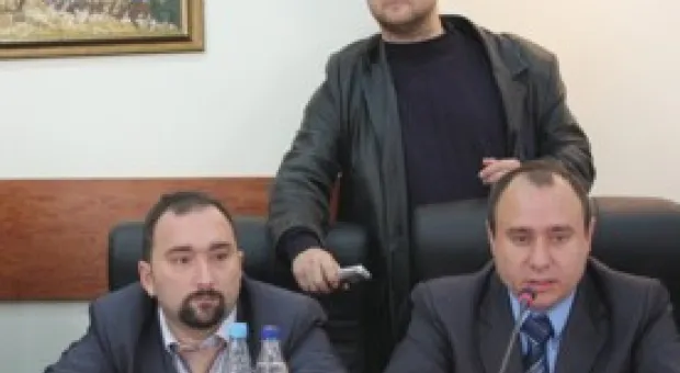 Новости Севастополя - В Севастополе ряд депутатов и общественность предлагают: если нам не дают жить по закону о статусе, то будем жить по уставу громады