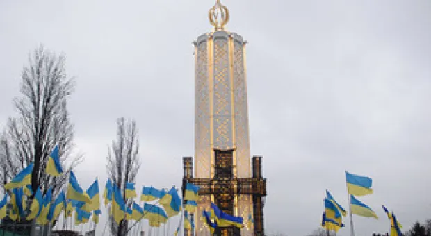 Мировые новости - Владимир Путин сыграл на рояле и спел на благотворительном вечере в Петербурге