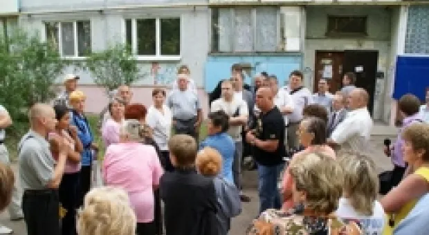 Новости Севастополя - На 35-й батарее освятили икону предводителя небесного воинства