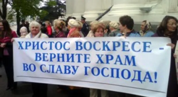 Новости Севастополя - Валерий Саратов считает, что вопрос решения повышения платы за проезд надо решать вкупе с восстановлением коммунальных перевозок