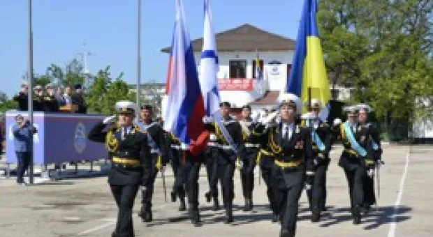 Новости Севастополя - «Российско-украинские учения «Фарватер мира-2011» - наглядное свидетельство укрепления военного сотрудничества между нашими братскими странами»