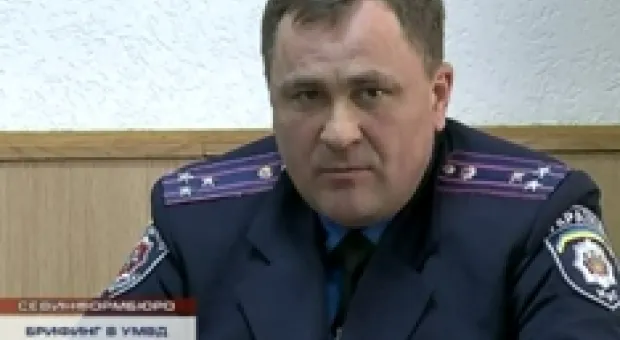 Новости Севастополя - Специалисты КП «Благоустройство» снесли незаконно установленный бигборд
