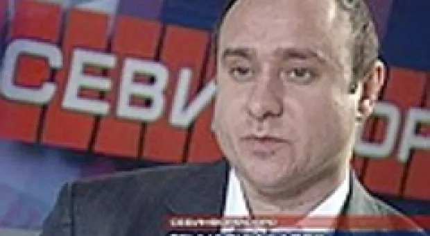 Новости Севастополя - В Севастополе одним пикетом заявили о земельном и строительном беспределе, уничтожении скорой помощи, нуждах многодетных семей и потребовали отставки Пологова