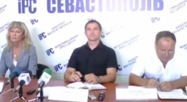 Новости Севастополя - Аппаратное совещание: летний отдых детей и подготовка школ к началу учебного года