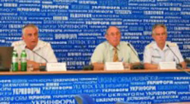 Новости Севастополя - На пляже Хрустальном в Севастополе установили две спасательные вышки европейского образца