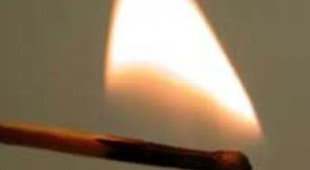 Новости Севастополя - Пожар на героев Подводников – то ли телевизор взорвался, то ли воры подожгли