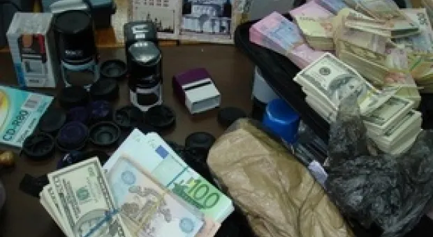 Новости Севастополя - На улице Героев Севастополя обнаружен "ничейный" малыш полутора-двух лет