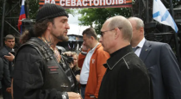 Националисты требуют возбудить уголовное дело против “Ночных волков” и их лидера “Хирурга”