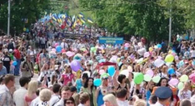 Первомайская демонстрация в Севастополе стала самой массовой на Украине
