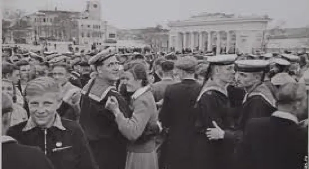 «Кадр длинною в жизнь». История Севастополя в кадрах Михаила Покатило - на 35-ой Береговой батарее