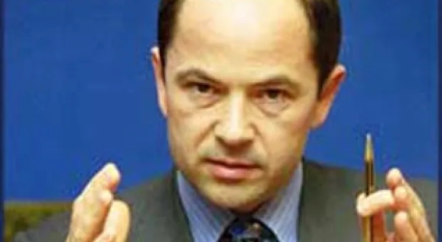 Мировые новости - Вброс Азарова назад в игру может лишить Украину спасительного пакета от МВФ, - Financial Times