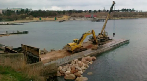 Новости Севастополя - Севастопольцев возмутили зимние пляжи в Балаклаве и Омеге