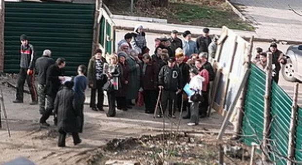 Новости Севастополя - Чиновник устроил реставраторам сквера у Владимирского собора показательную порку 