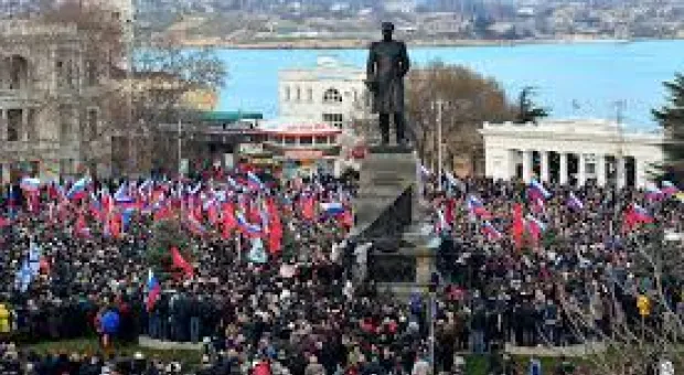 Новости Севастополя - Аксенов потерял позиции в рейтинге ведущих политиков России из-за коррупционных скандалов